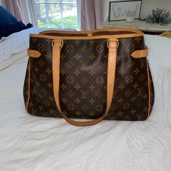 Louis Vuitton Batignolles - Picture 5 of 15